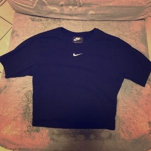 Nike Crop Top